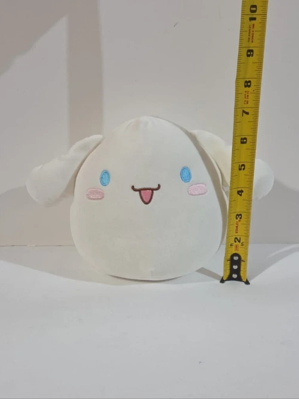 Cinnamoroll squishmallow plushie